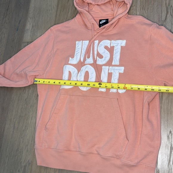 Nike Pink Quartz/ White Hoodie with 'Just Do It' Slogan Size Medium - Picture 4 of 10